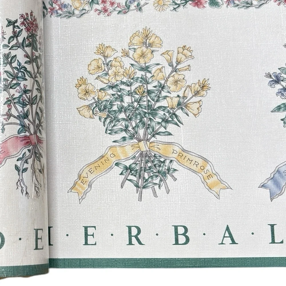 VTG Traditional English Garden Floral Herbs Wallpaper Border 5 YD X 7
